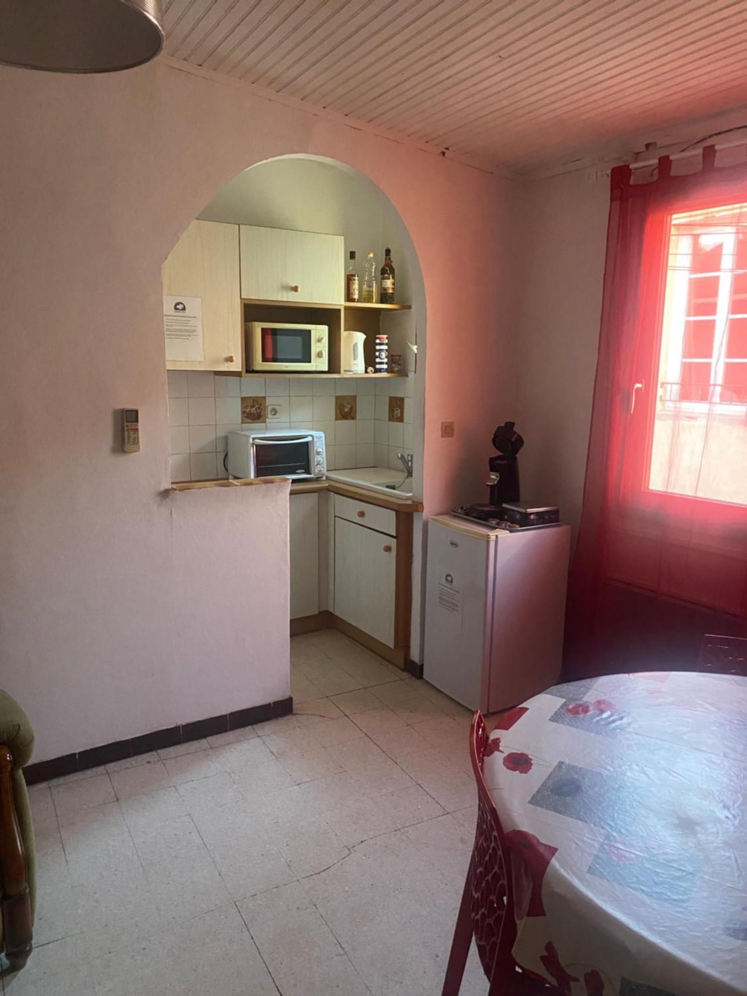 Maison De Ville Proche Mer, En Camargue Sur Le Chemin De Saint Jacques De Compostelle, Clim Reversible Vauvert Εξωτερικό φωτογραφία